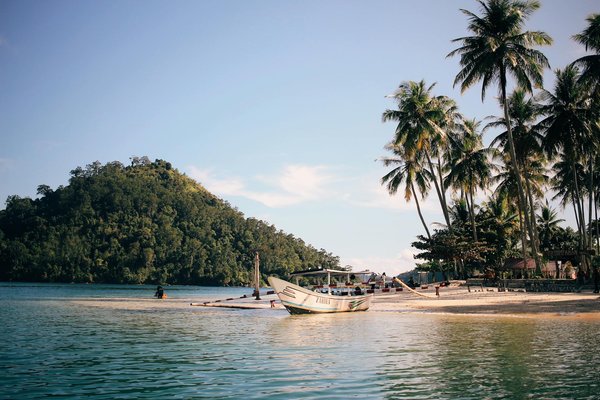 Antares 9 : éléganza et performance pour vos aventures en mer